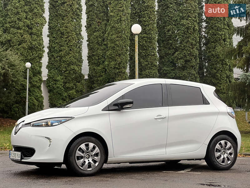 Хетчбек Renault Zoe 2015 в Рівному