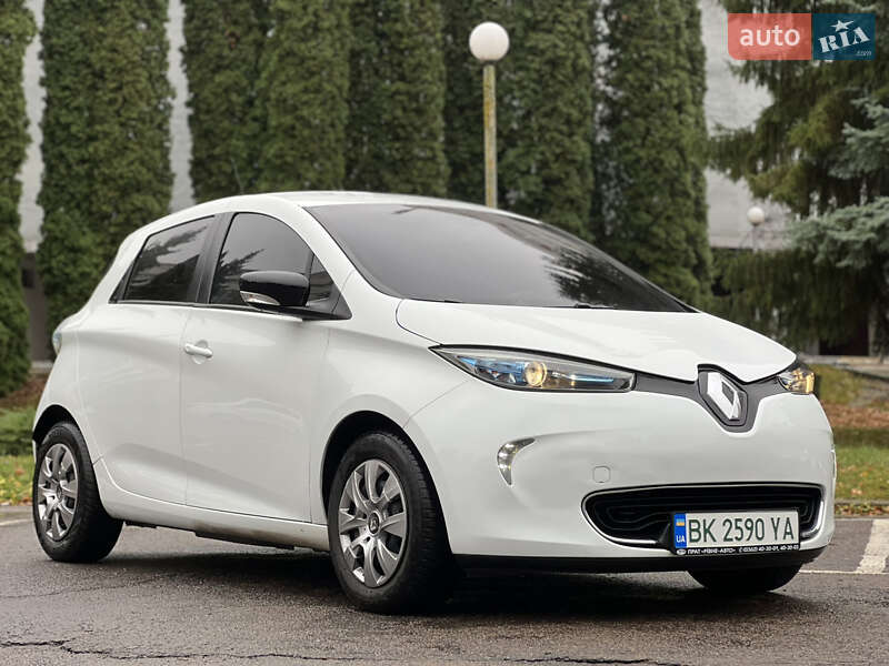 Хетчбек Renault Zoe 2015 в Рівному