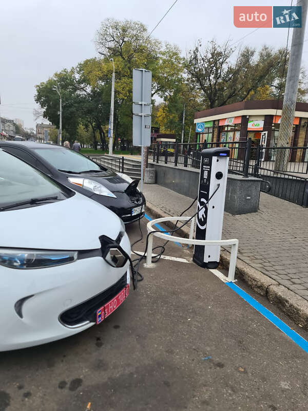 Хэтчбек Renault Zoe 2019 в Одессе фото 4 Хэтчбек Renault Zoe 2019 в Одессе