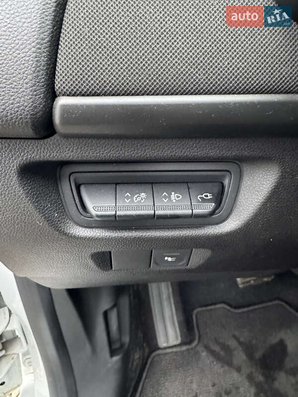 Хетчбек Renault Zoe 2021 в Івано-Франківську