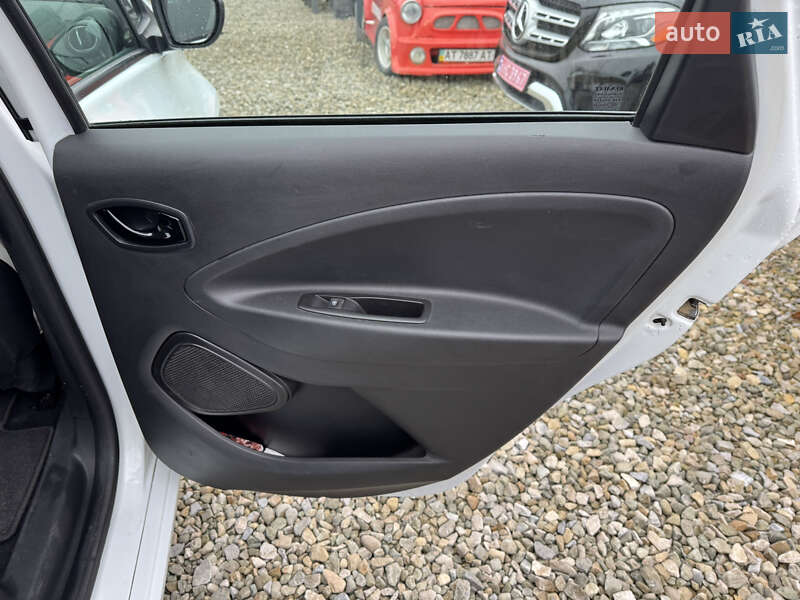 Хетчбек Renault Zoe 2021 в Івано-Франківську