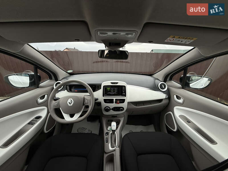 Хэтчбек Renault Zoe 2016 в Виннице