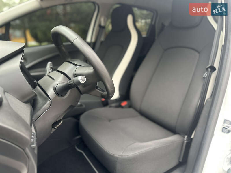 Хетчбек Renault Zoe 2020 в Дрогобичі фото 34 Хетчбек Renault Zoe 2020 в Дрогобичі