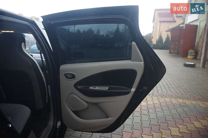 Хетчбек Renault Zoe 2015 в Самборі