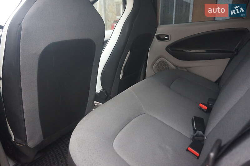 Хетчбек Renault Zoe 2015 в Самборі