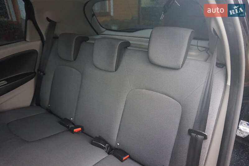 Хетчбек Renault Zoe 2015 в Самборі