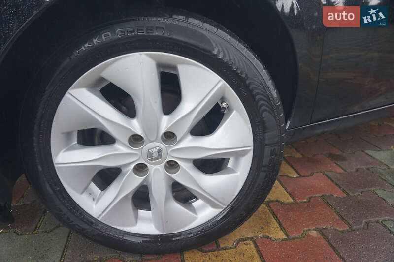 Хетчбек Renault Zoe 2015 в Самборі