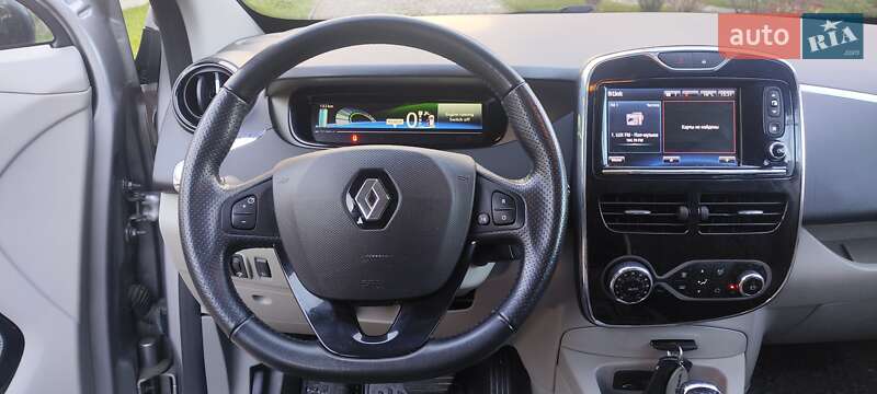 Хэтчбек Renault Zoe 2015 в Городке