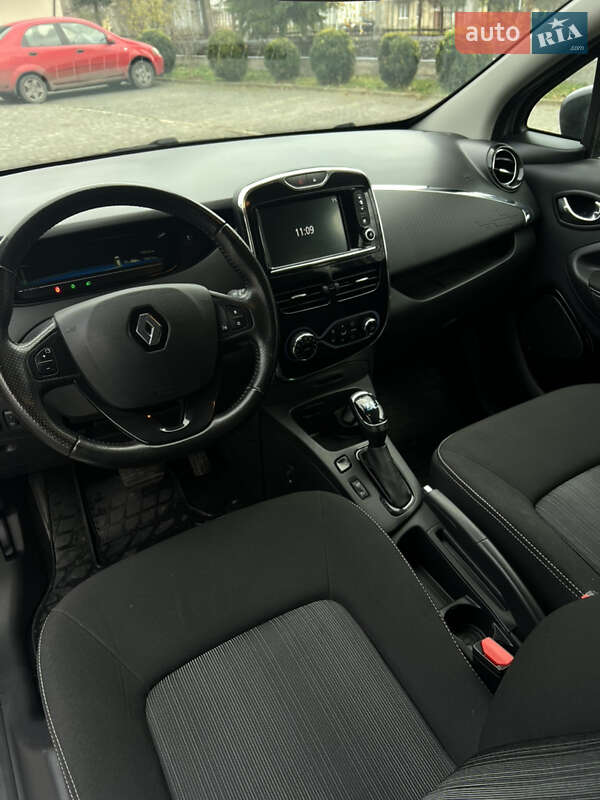 Хэтчбек Renault Zoe 2019 в Золочеве фото 17 Хэтчбек Renault Zoe 2019 в Золочеве