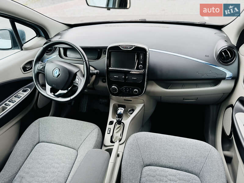 Хетчбек Renault Zoe 2014 в Здолбуніві