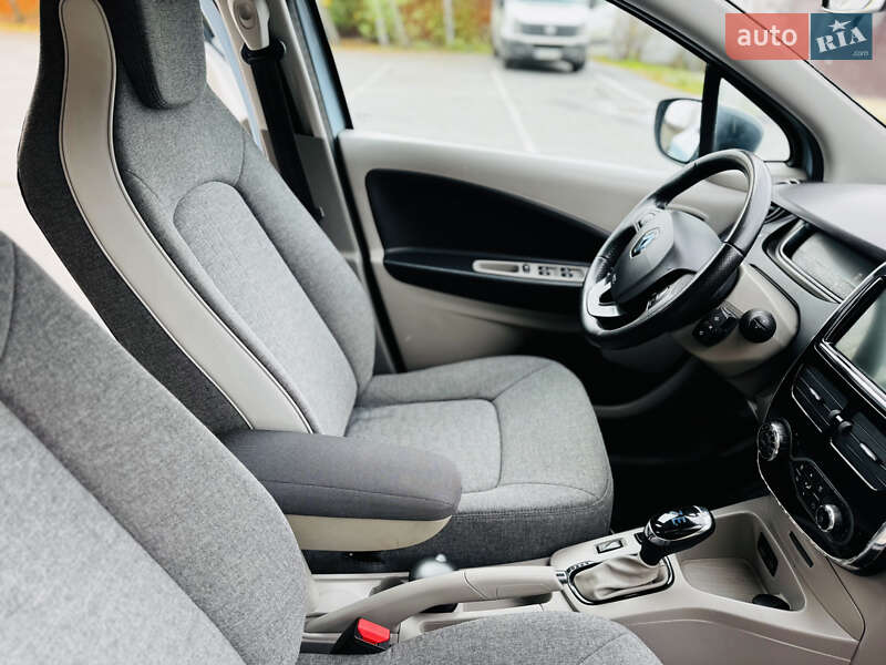 Хетчбек Renault Zoe 2014 в Здолбуніві