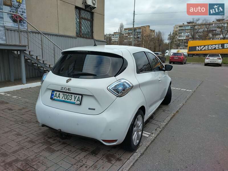 Хэтчбек Renault Zoe 2017 в Киеве фото 4 Хэтчбек Renault Zoe 2017 в Киеве