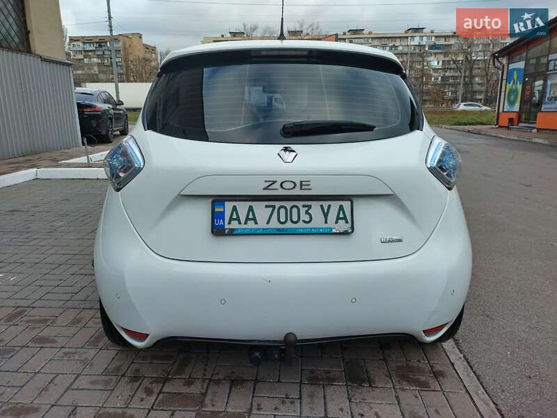 Хэтчбек Renault Zoe 2017 в Киеве фото 8 Хэтчбек Renault Zoe 2017 в Киеве