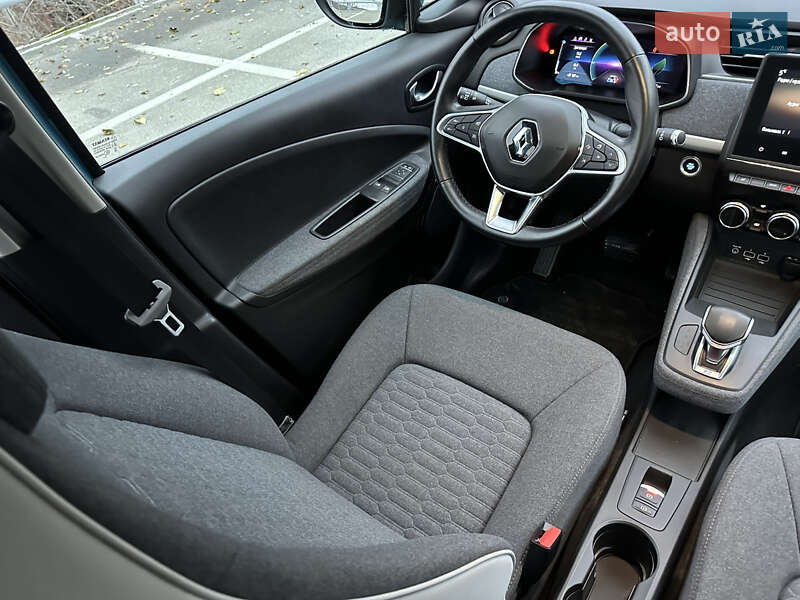 Хэтчбек Renault Zoe 2021 в Киеве