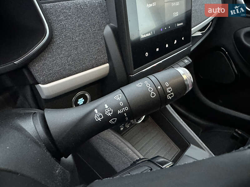 Хэтчбек Renault Zoe 2021 в Киеве