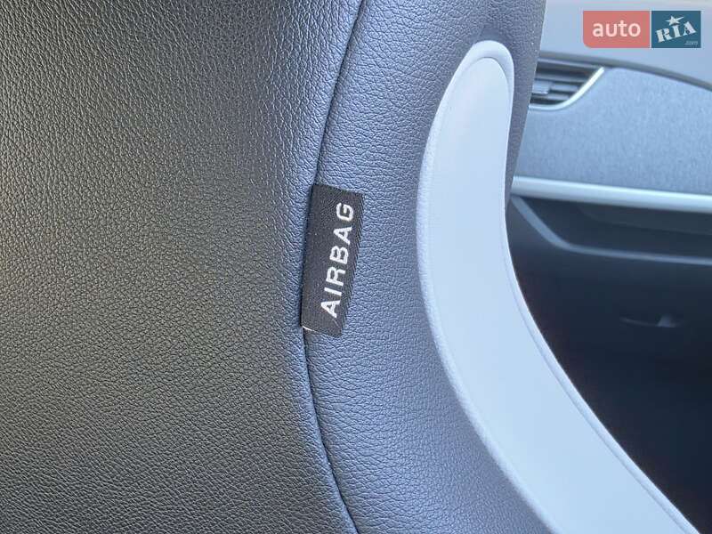 Хэтчбек Renault Zoe 2020 в Тернополе