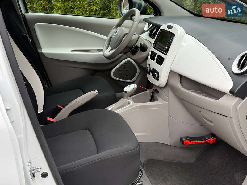 Хэтчбек Renault Zoe 2019 в Николаеве фото 17 Хэтчбек Renault Zoe 2019 в Николаеве