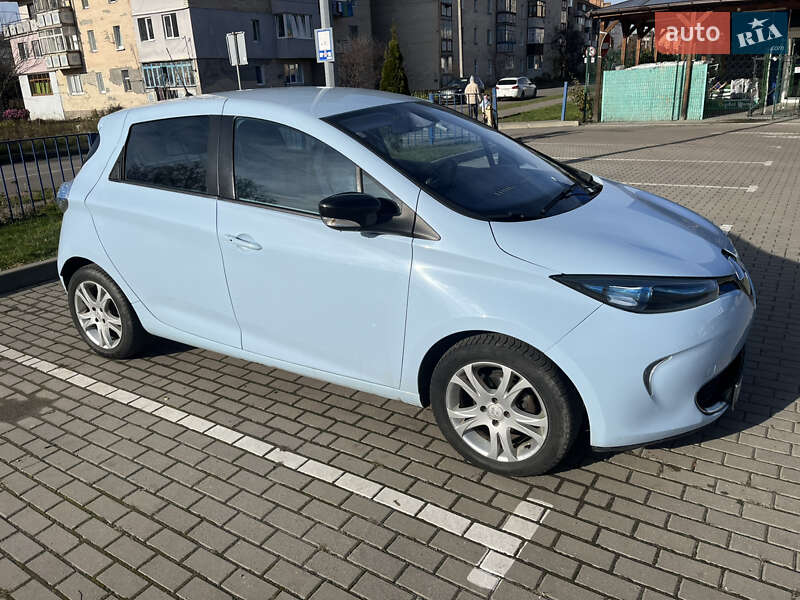 Хетчбек Renault Zoe 2016 в Старокостянтинові фото Хетчбек Renault Zoe 2016 в Старокостянтинові
