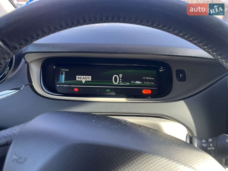 Хетчбек Renault Zoe 2016 в Старокостянтинові фото 13 Хетчбек Renault Zoe 2016 в Старокостянтинові