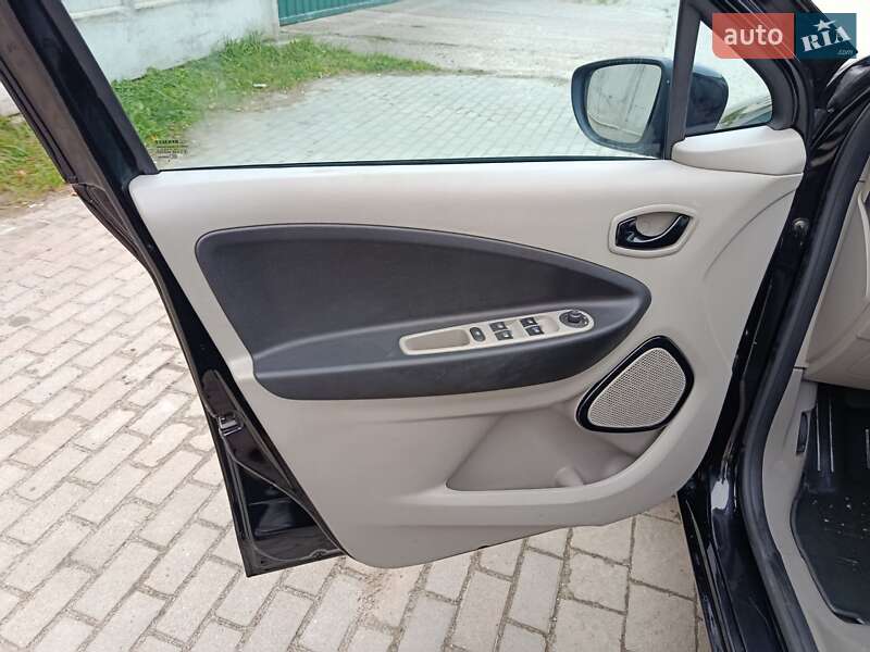 Хэтчбек Renault Zoe 2014 в Львове фото 9 Хэтчбек Renault Zoe 2014 в Львове