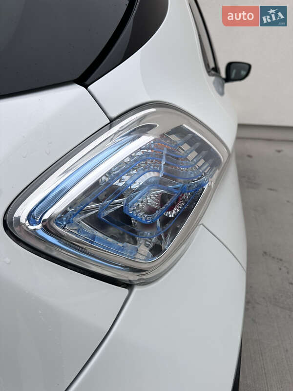 Хэтчбек Renault Zoe 2018 в Луцке фото 10 Хэтчбек Renault Zoe 2018 в Луцке