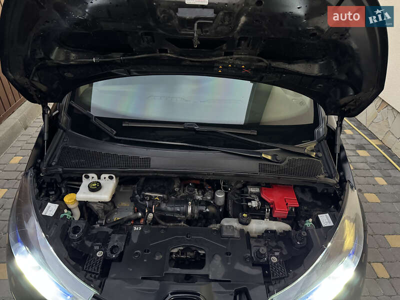 Хетчбек Renault Zoe 2017 в Львові