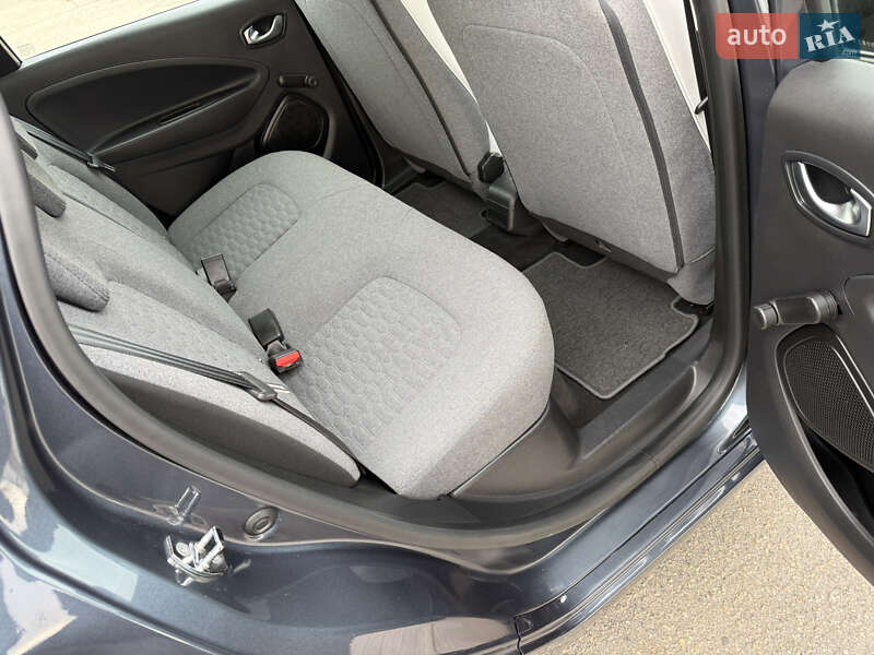 Хетчбек Renault Zoe 2022 в Дніпрі