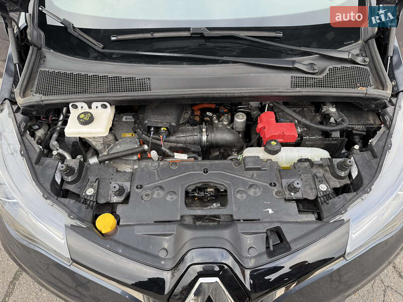 Хетчбек Renault Zoe 2022 в Дніпрі