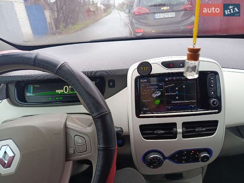Хэтчбек Renault Zoe 2015 в Броварах фото 12 Хэтчбек Renault Zoe 2015 в Броварах