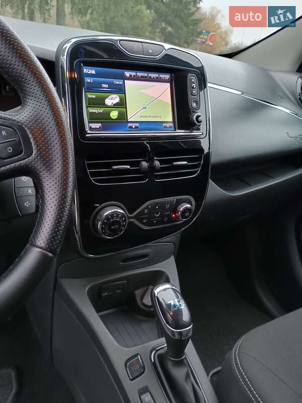 Хэтчбек Renault Zoe 2018 в Дубно