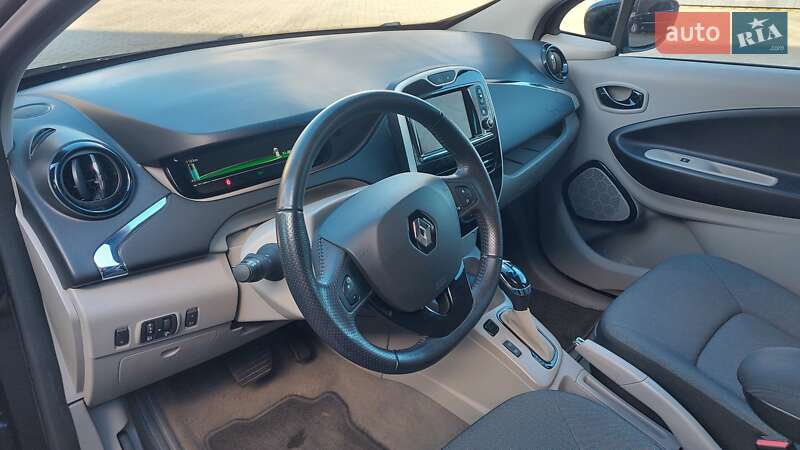 Хетчбек Renault Zoe 2016 в Луцьку