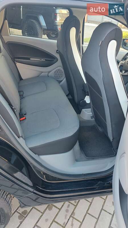 Хетчбек Renault Zoe 2016 в Луцьку