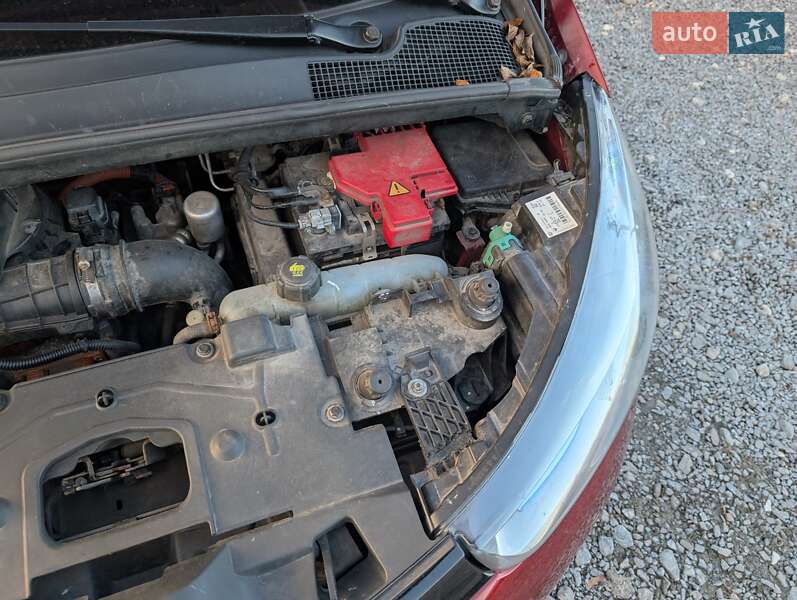 Хетчбек Renault Zoe 2018 в Рівному фото 53 Хетчбек Renault Zoe 2018 в Рівному