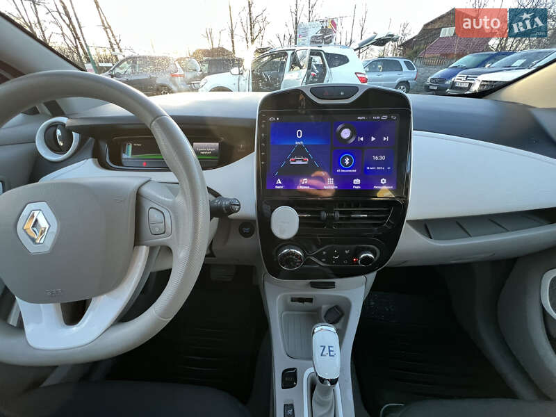 Хэтчбек Renault Zoe 2017 в Коломые фото 22 Хэтчбек Renault Zoe 2017 в Коломые