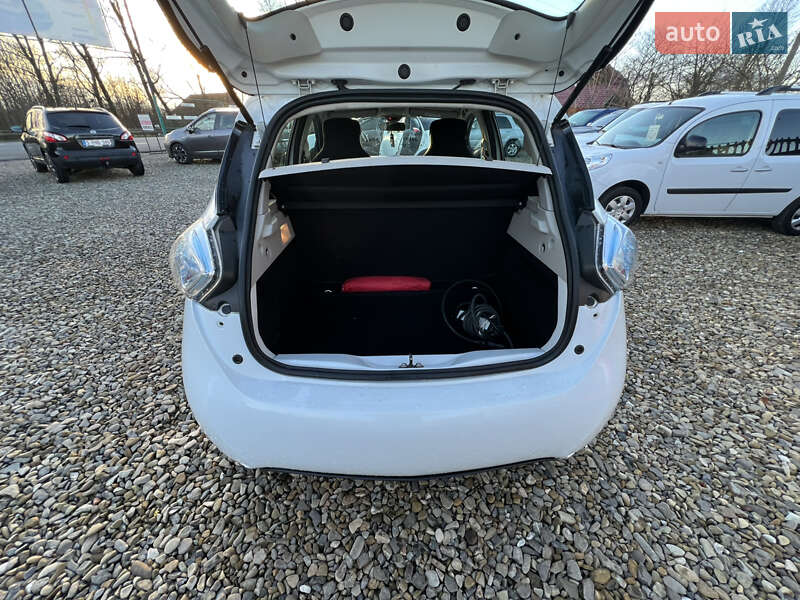 Хэтчбек Renault Zoe 2017 в Коломые фото 31 Хэтчбек Renault Zoe 2017 в Коломые