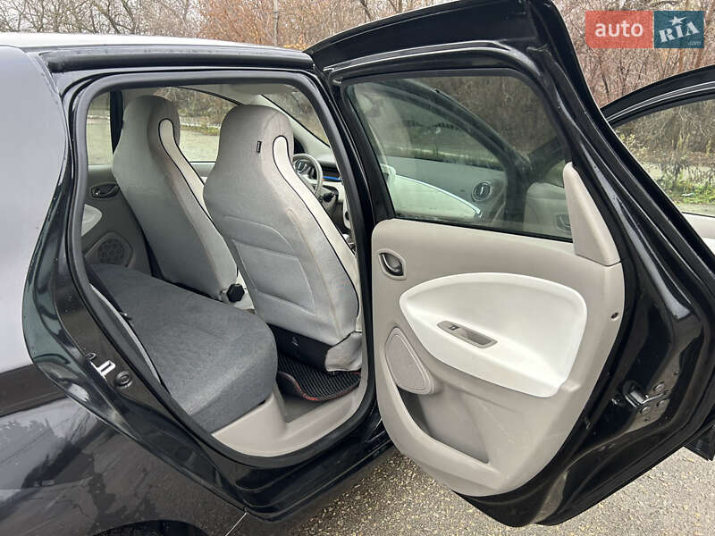 Хетчбек Renault Zoe 2018 в Дніпрі