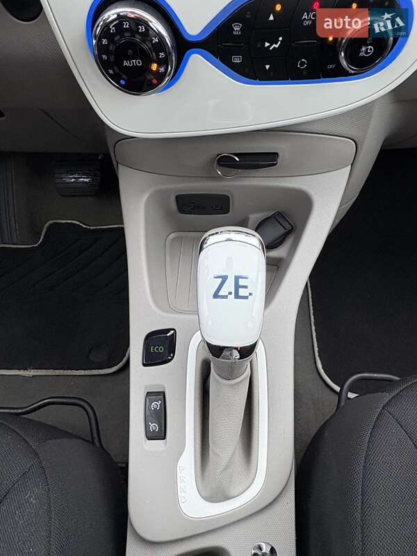 Хэтчбек Renault Zoe 2017 в Виннице
