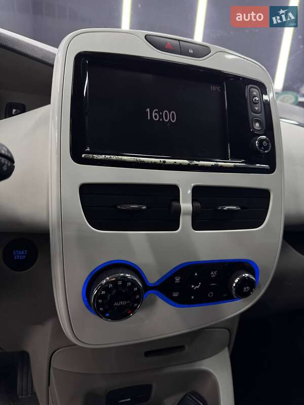 Хэтчбек Renault Zoe 2015 в Коломые фото 24 Хэтчбек Renault Zoe 2015 в Коломые