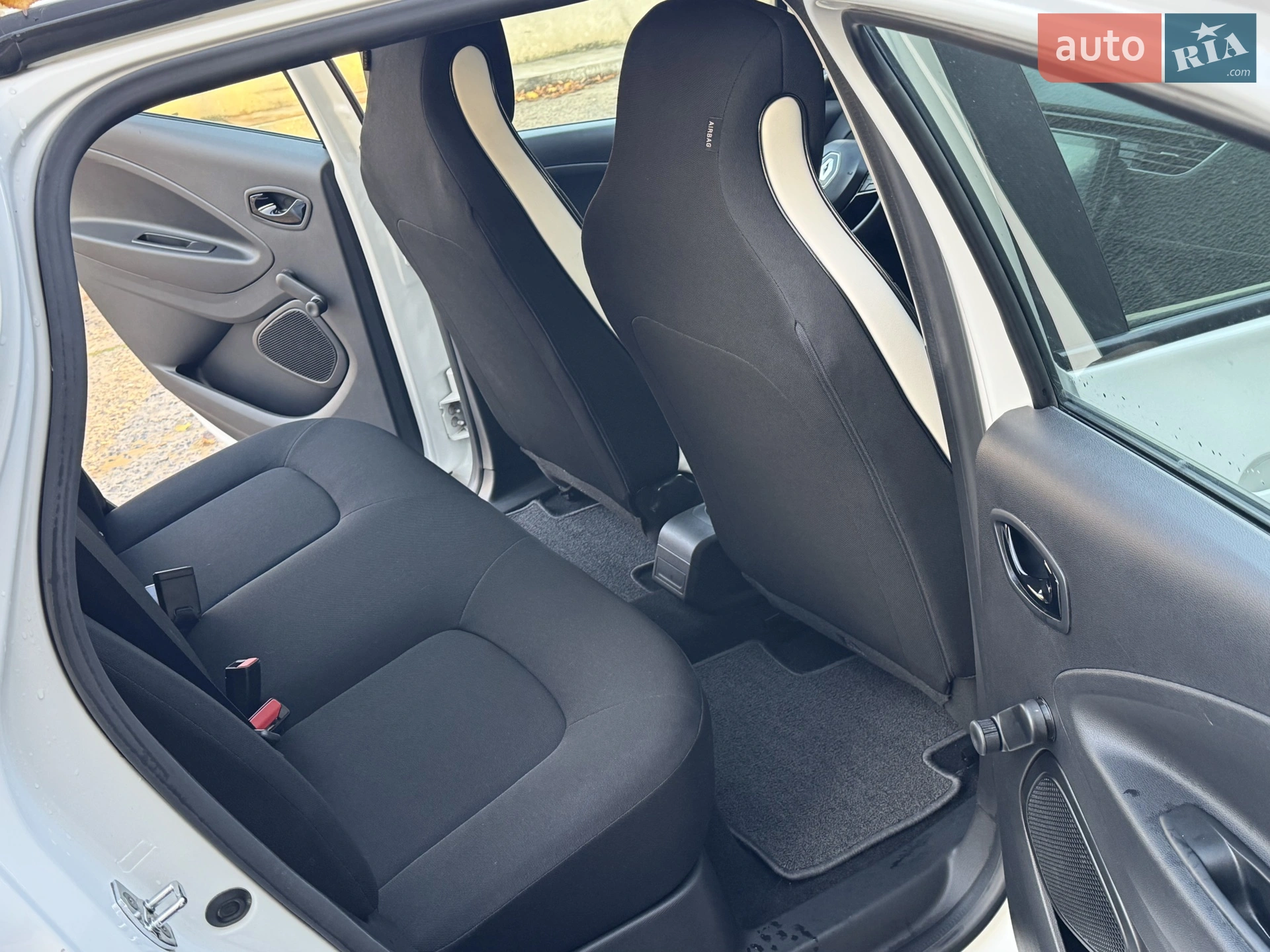 2021 Renault ZOE - мініатюра 15
