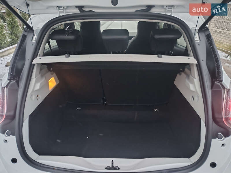 Хэтчбек Renault Zoe 2021 в Дубно