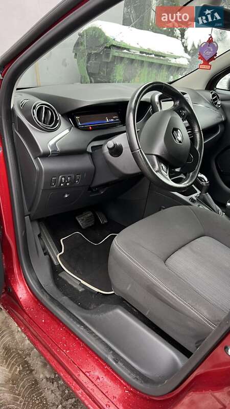 Хетчбек Renault Zoe 2018 в Львові