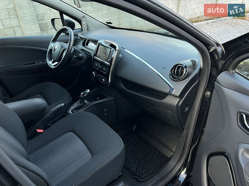 Хетчбек Renault Zoe 2017 в Рівному