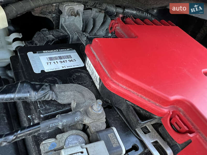 Хетчбек Renault Zoe 2017 в Рівному