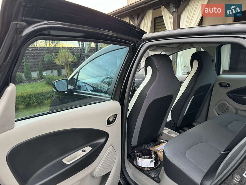 Хэтчбек Renault Zoe 2015 в Виннице