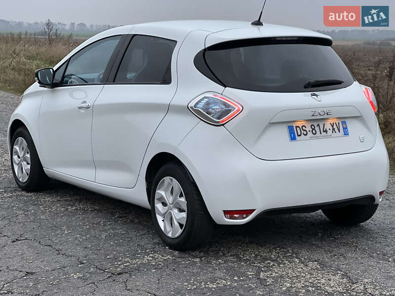 Хетчбек Renault Zoe 2016 в Києві фото 10 Хетчбек Renault Zoe 2016 в Києві