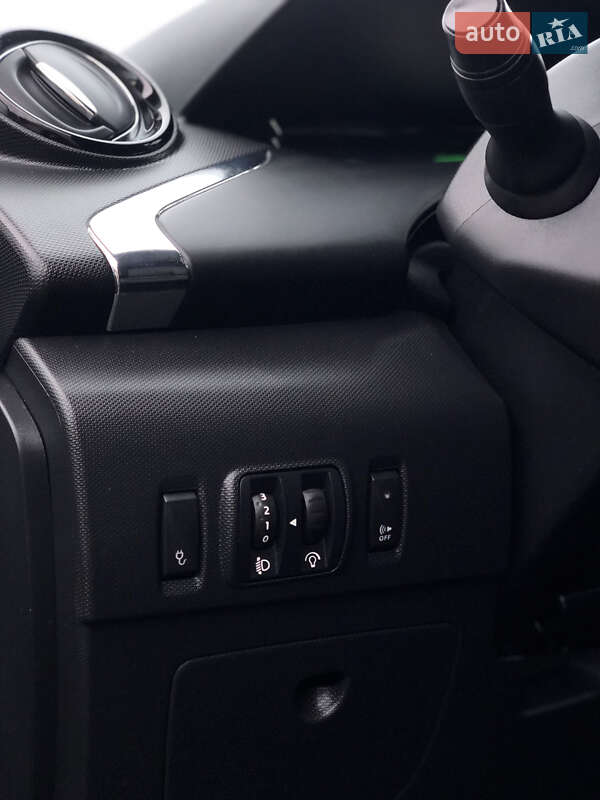 Хэтчбек Renault Zoe 2017 в Ровно