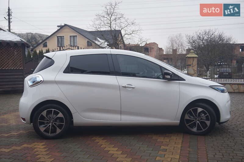 Хэтчбек Renault Zoe 2018 в Самборе