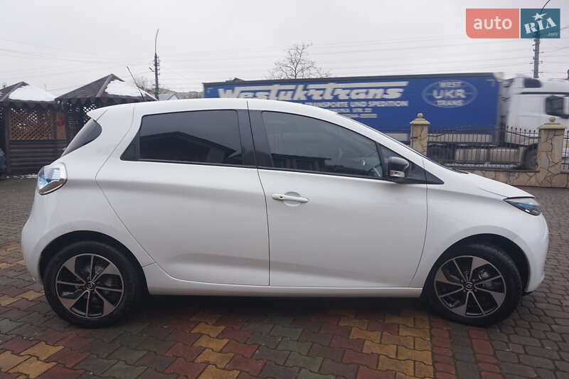 Хэтчбек Renault Zoe 2018 в Самборе