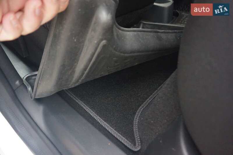 Хэтчбек Renault Zoe 2018 в Самборе