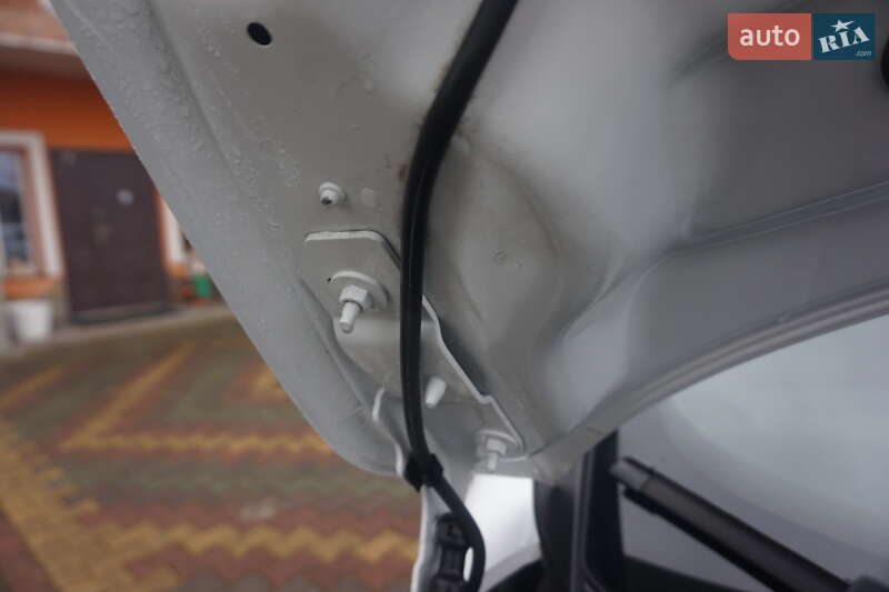 Хэтчбек Renault Zoe 2018 в Самборе